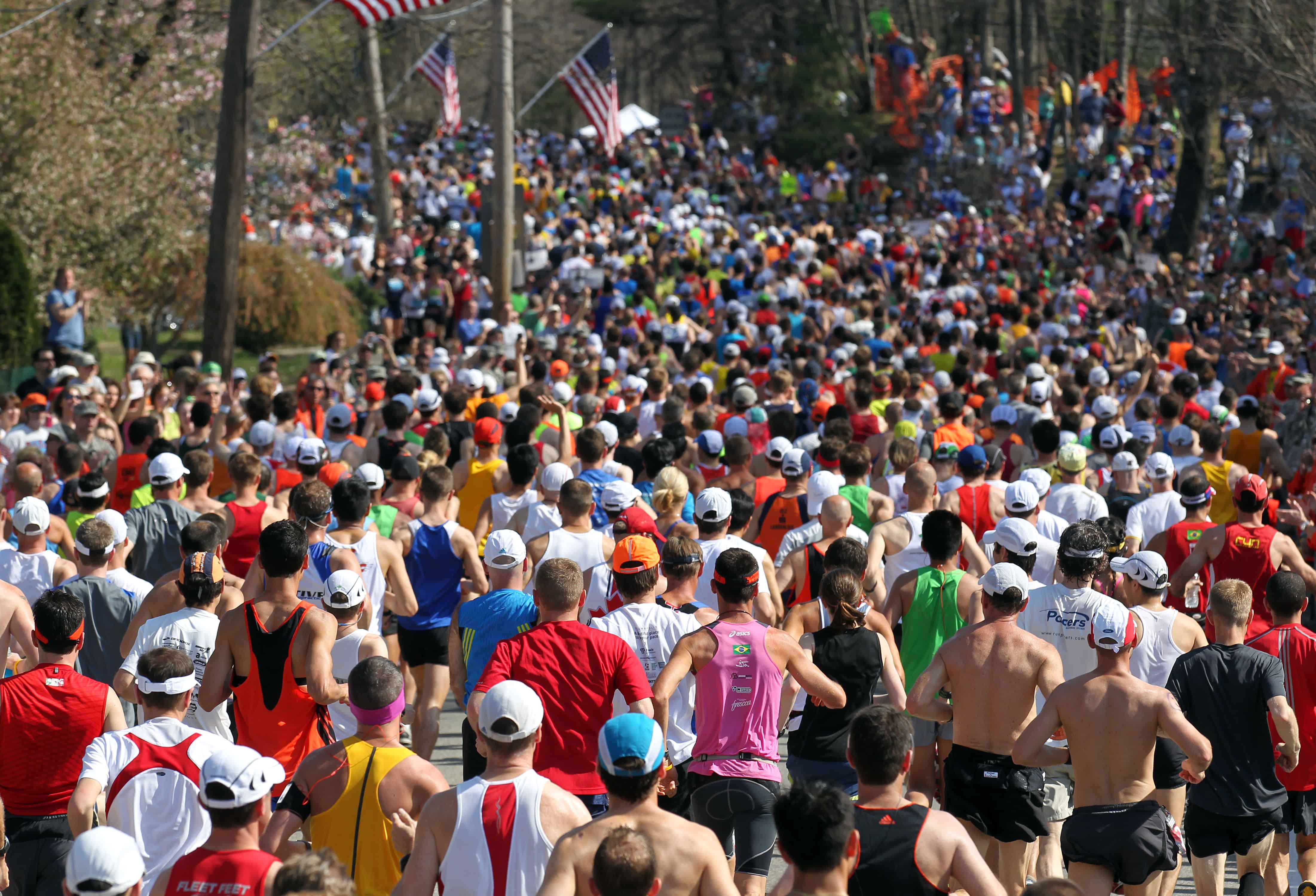 Отмечаем 2015 год. 22 Тысячи человек. Бостонский марафон старт. Running crowd. Rocky Running crowd.